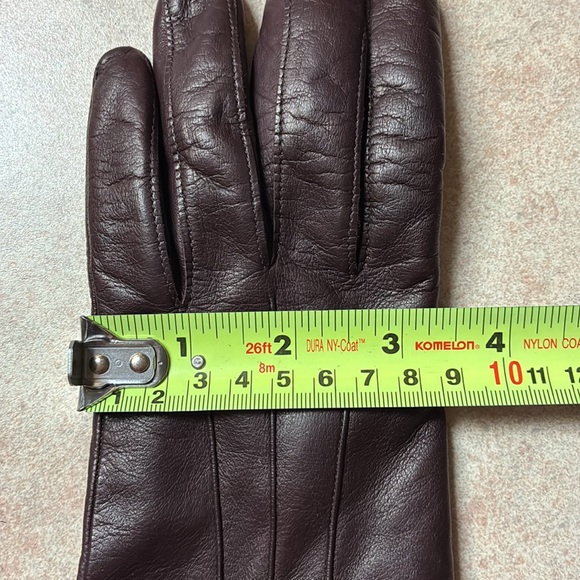 Nwot Coach Oxblood Butter Soft Leather Gloves Size 7 - Picture 9 of 14